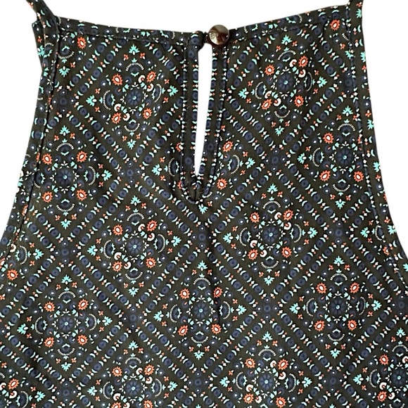 RUE21 | NWOT RACERBACK CROP TOP NAVY BLUE DITSY PRINT LACE TRIM | SMALL - Picture 7 of 8